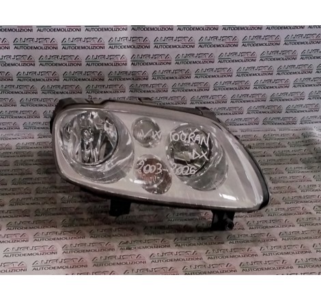 Volkswagen Touran faro...