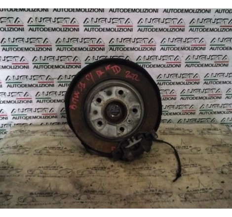 BMW f21 Mozzo posteriore...