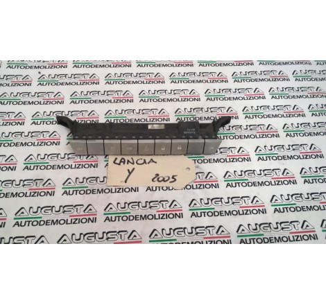 Lancia ypsilon 2003-2009...