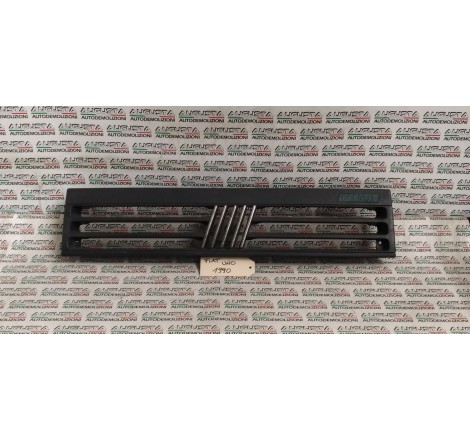 Fiat uno griglia centrale...