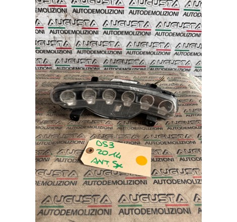 Citroen DS3 faro diurno a...