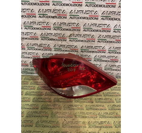 Peugeot 207 fanale...