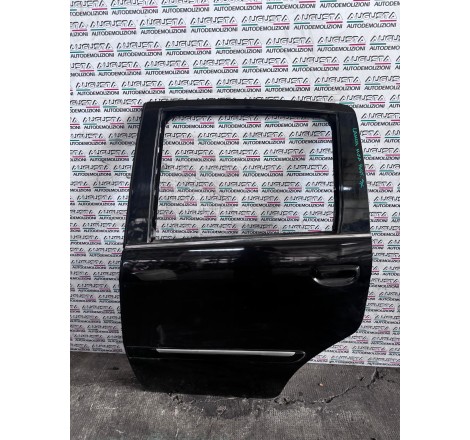 Lancia musa porta...