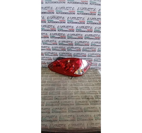 Fanale posteriore sinistro...