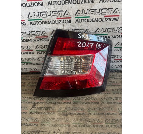 fanale posteriore destro...