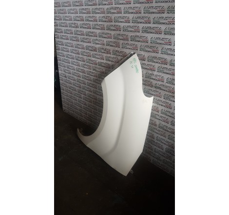 parafango anteriore...