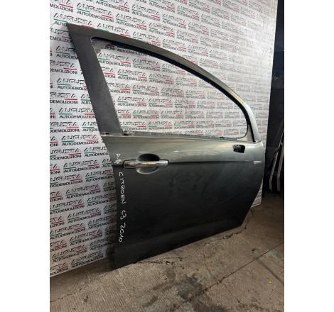 Porta anteriore destra...