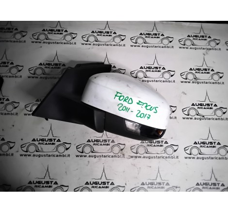 Ford focus specchietto...