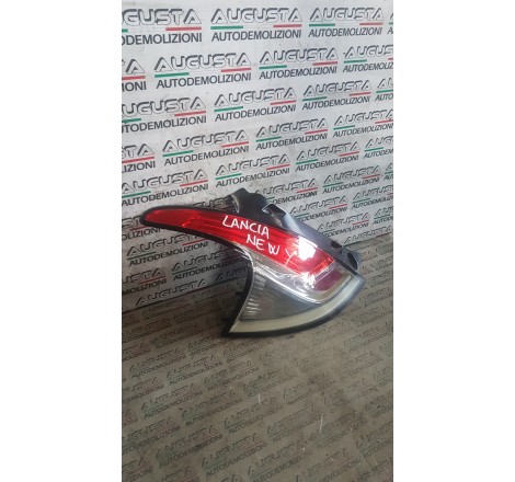 fanale posteriore lancia y...