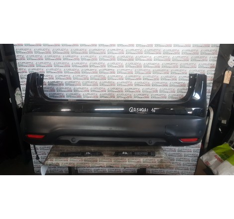 paraurti posteriore nissan...