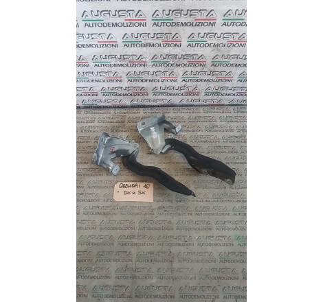 cerniere cofano nissan...