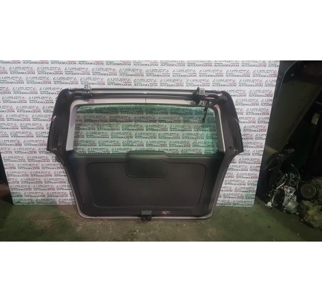 portellone posteriore...