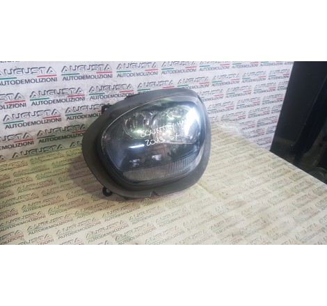 faro alogeno anteriore...