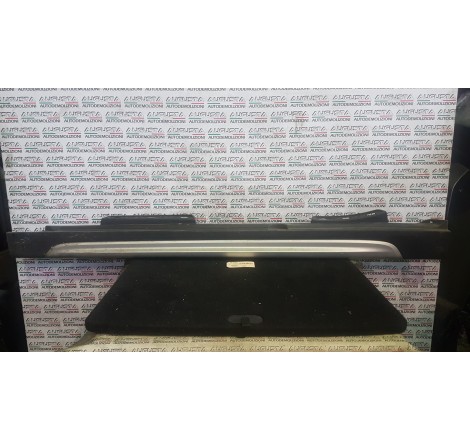 minigonna laterale sinistro...