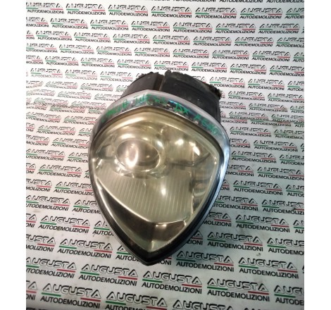 Lancia Thesis faro...