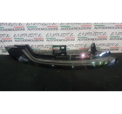 fanale stop sinistro...