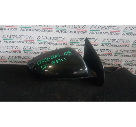 specchietto retrovisore...