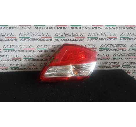 fanale posteriore destro...
