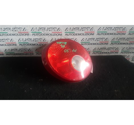 fanale posteriore sinistro...