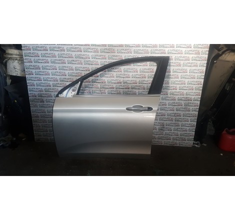 portiera anteriore sinistra...